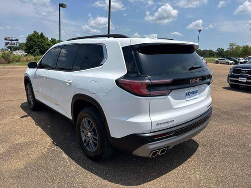 Summit White 2025 GMC Acadia Elevation