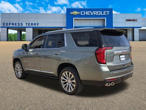 2023 GMC Yukon Denali