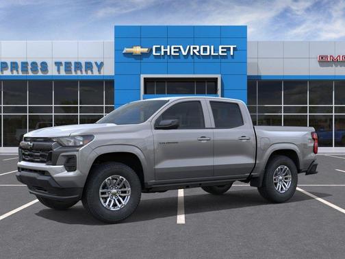 Sterling Gray Metallic 2026 Chevrolet Colorado LT