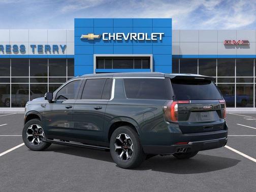 Midnight Pine 2026 GMC Yukon XL AT4 Ultimate