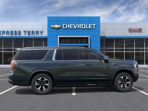Midnight Pine 2026 GMC Yukon XL AT4 Ultimate