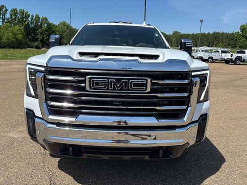 Summit White 2026 GMC Sierra 2500 SLT