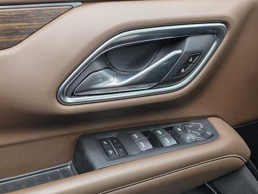 2021 Chevrolet Suburban High Country