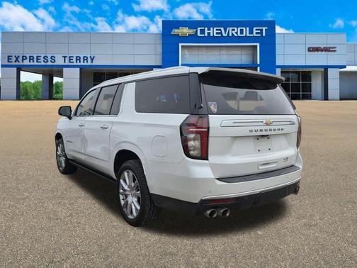 2021 Chevrolet Suburban High Country