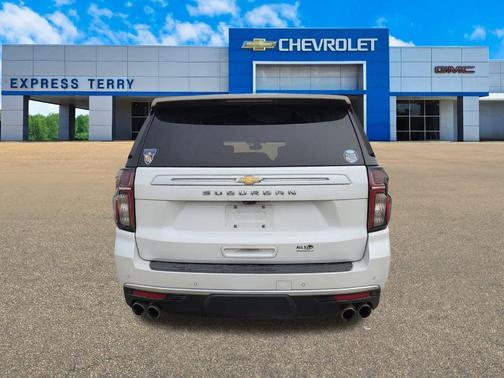 2021 Chevrolet Suburban High Country