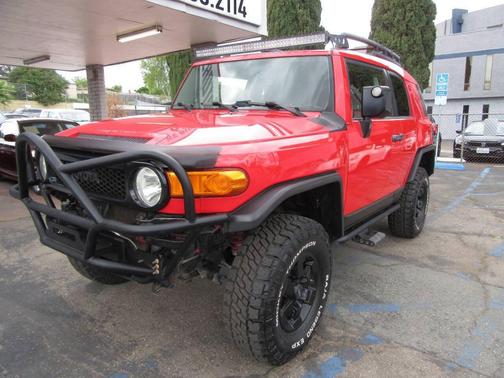 2012 Toyota FJ Cruiser Base