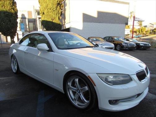 2011 BMW 328 328i 2dr Convertible SULEV