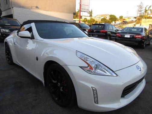 2015 Nissan 370Z Touring