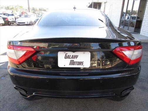 2012 Maserati GranTurismo S Auto