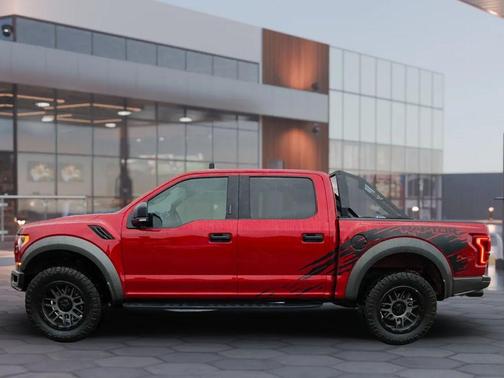 2020 Ford F-150 Raptor