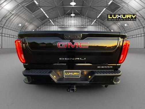 2023 GMC Sierra 2500 Denali