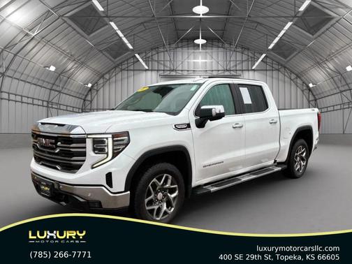 2022 GMC Sierra 1500 SLT