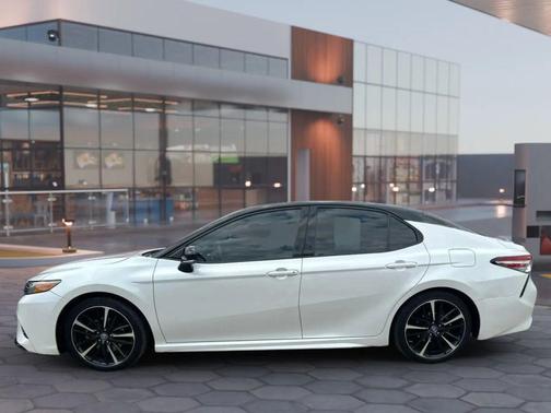 2019 Toyota Camry XSE