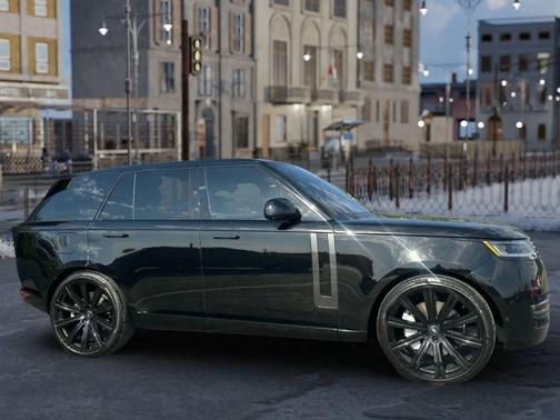 2023 Land Rover Range Rover P530 SE