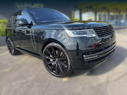 2023 Land Rover Range Rover P530 SE