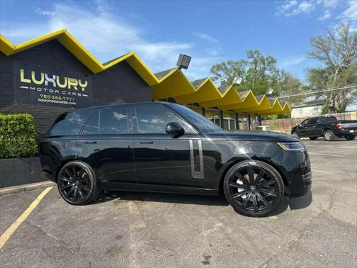 2023 Land Rover Range Rover P530 SE