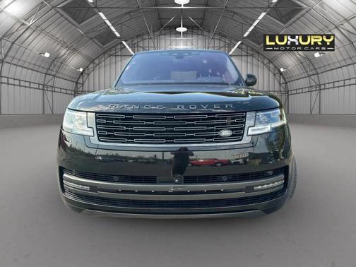 2023 Land Rover Range Rover P530 SE