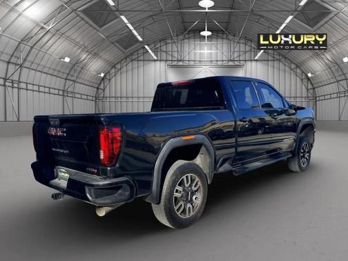 2022 GMC Sierra 2500 AT4