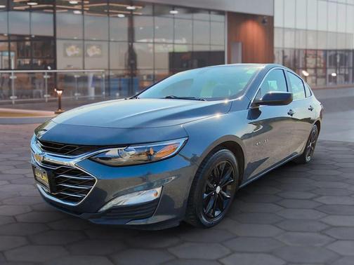 2020 Chevrolet Malibu FWD LT