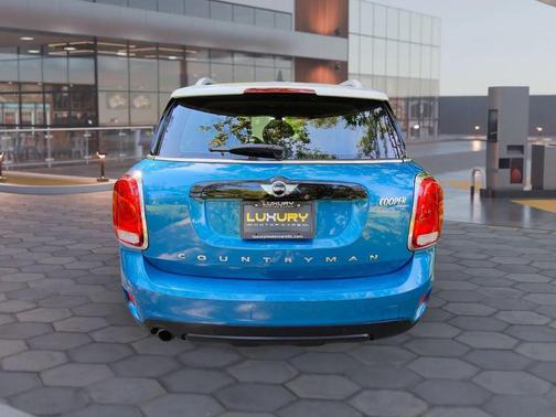 2017 MINI Countryman Cooper