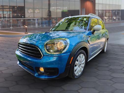 2017 MINI Countryman Cooper