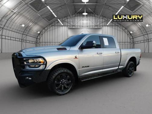 2022 RAM 2500 Laramie Crew Cab 4x4 6'4' Box