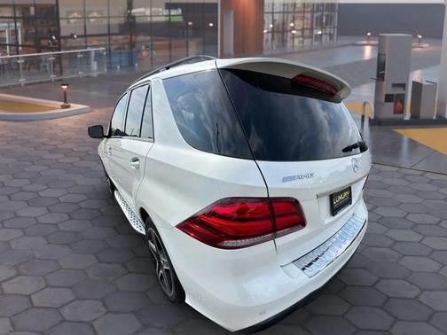 2017 Mercedes-Benz AMG GLE 43 Base 4MATIC