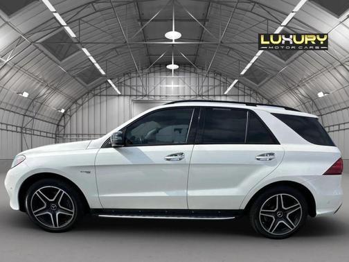 2017 Mercedes-Benz AMG GLE 43 Base 4MATIC