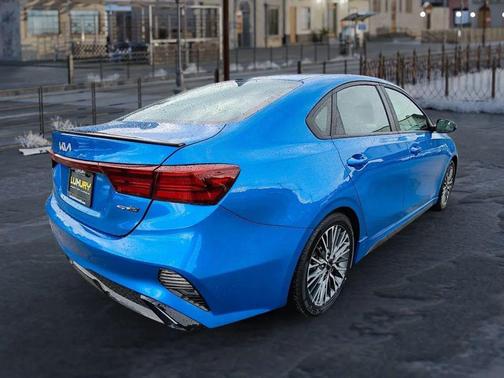 2022 Kia Forte GT-Line