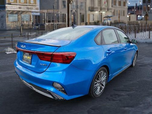 2022 Kia Forte GT-Line