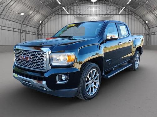 Onyx Black 2020 GMC Canyon Denali