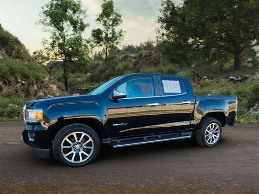 Onyx Black 2020 GMC Canyon Denali