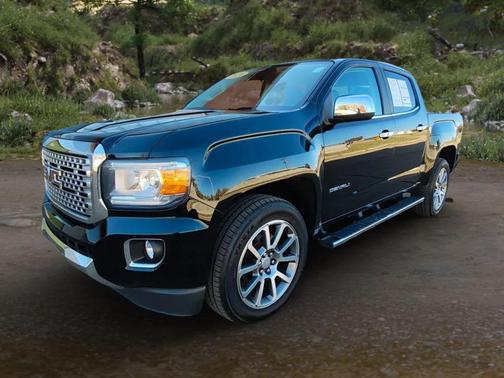Onyx Black 2020 GMC Canyon Denali