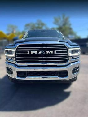 2022 RAM 2500 Laramie Crew Cab 4x4 6'4' Box