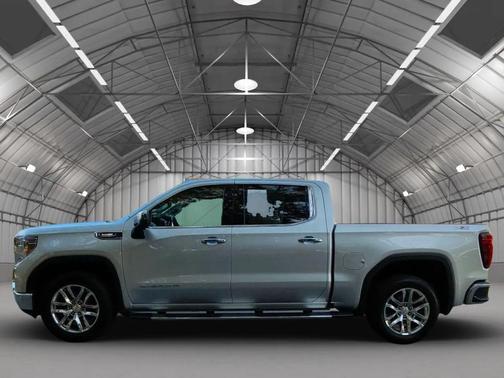 Quicksilver Metallic 2021 GMC Sierra 1500 SLT