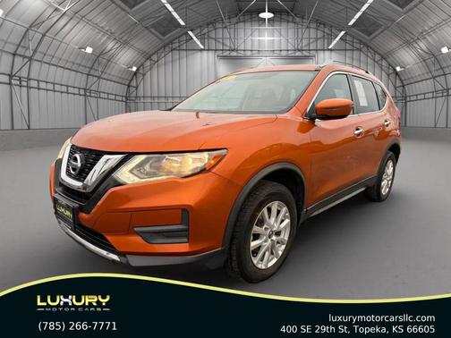 2017 Nissan Rogue SV