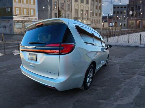 2023 Chrysler Pacifica Limited