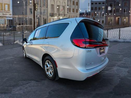 2023 Chrysler Pacifica Limited