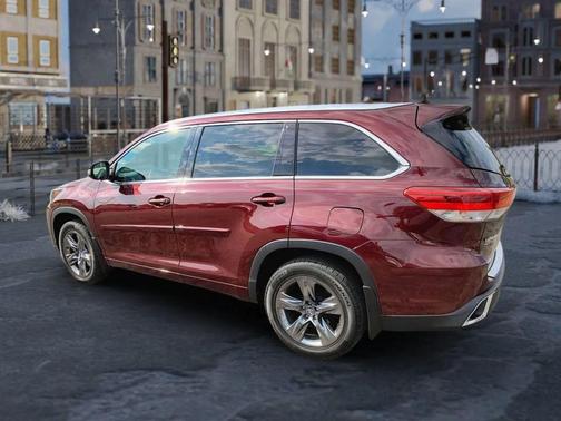 2018 Toyota Highlander Limited