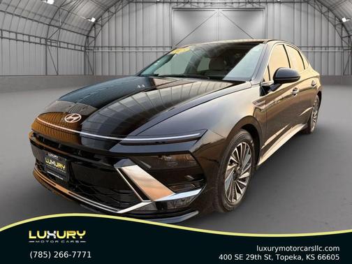 2025 Hyundai SONATA Hybrid SE