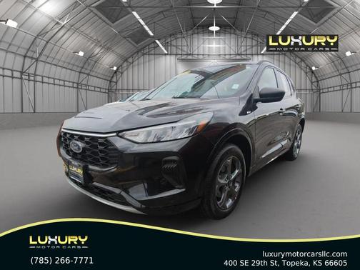 2024 Ford Escape ST-Line