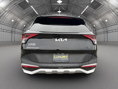 Ebony Black 2025 Kia Sportage EX