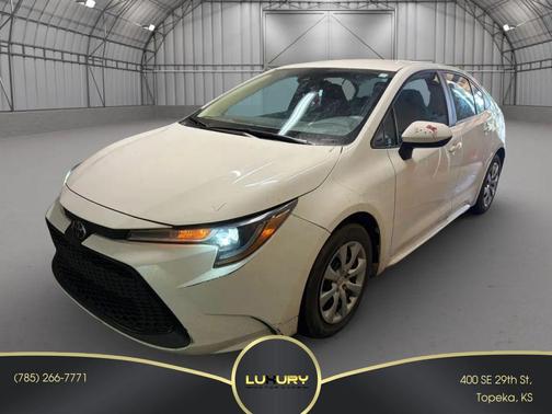 White 2022 Toyota Corolla LE