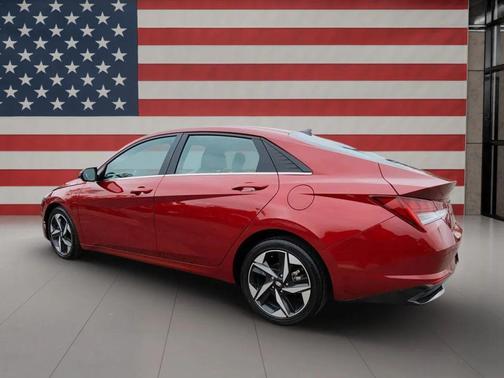 2023 Hyundai ELANTRA HEV Limited