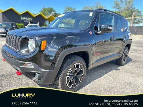 2023 Jeep Renegade Trailhawk