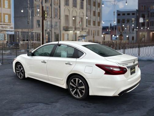 2017 Nissan Altima 2.5 SR