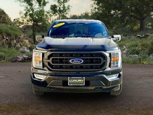 Agate Black Metallic 2023 Ford F-150 XLT