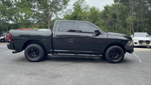 2018 RAM 1500 Night Crew Cab 4x4 5'7' Box