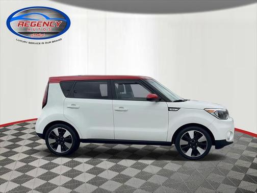 2019 Kia Soul +
