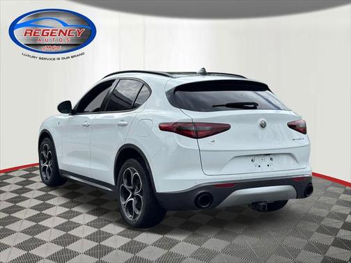 2022 Alfa Romeo Stelvio Ti
